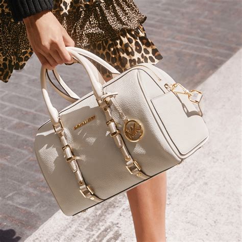 cheap michael kors handbags canada|Michael Kors official website Canada.